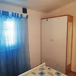 Lucica Apartment
