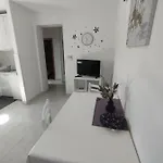 Lucica Apartment Jezera