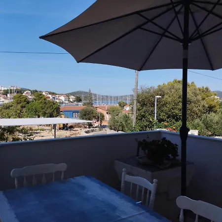 Lucica Apartamento Jezera
