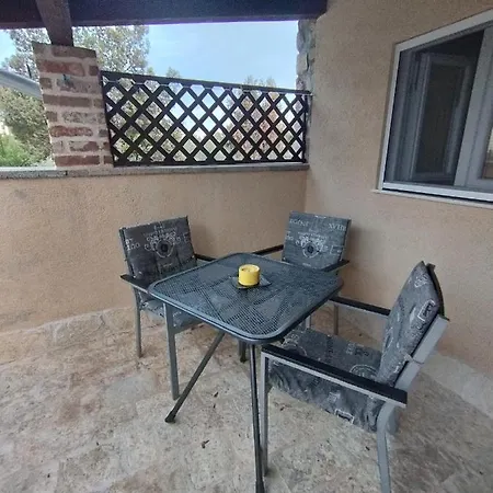 Apartment Lucica