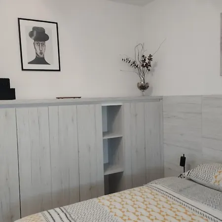 Lucica Apartamento