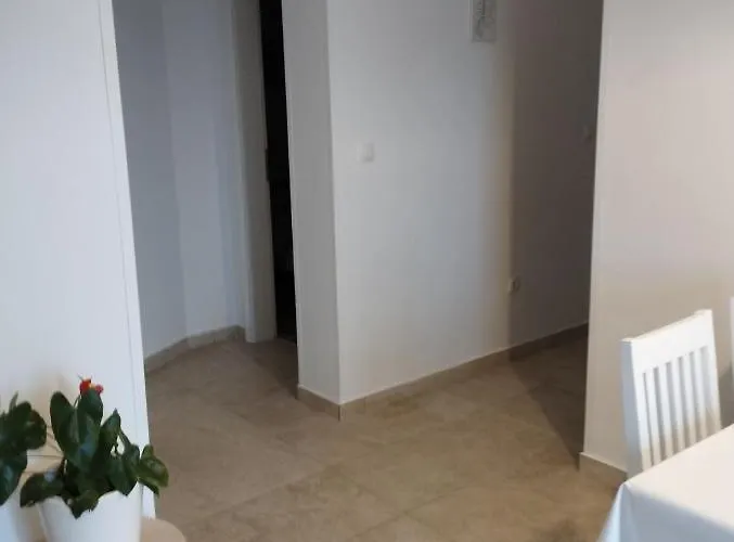 Lucica Апартаменты