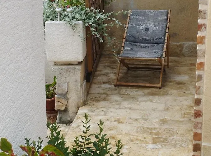 Апартаменты Lucica Езера